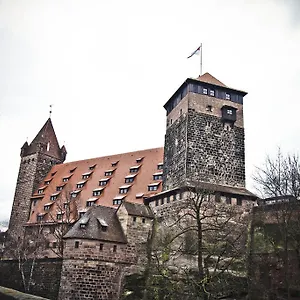 - Youth , Nürnberg Deutschland